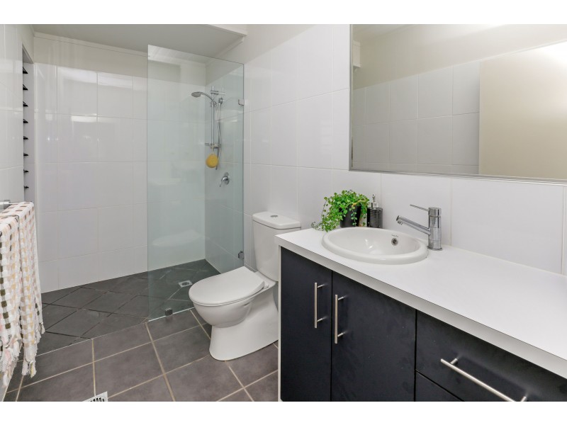 16 Turtle Close, Clifton Beach QLD 4879