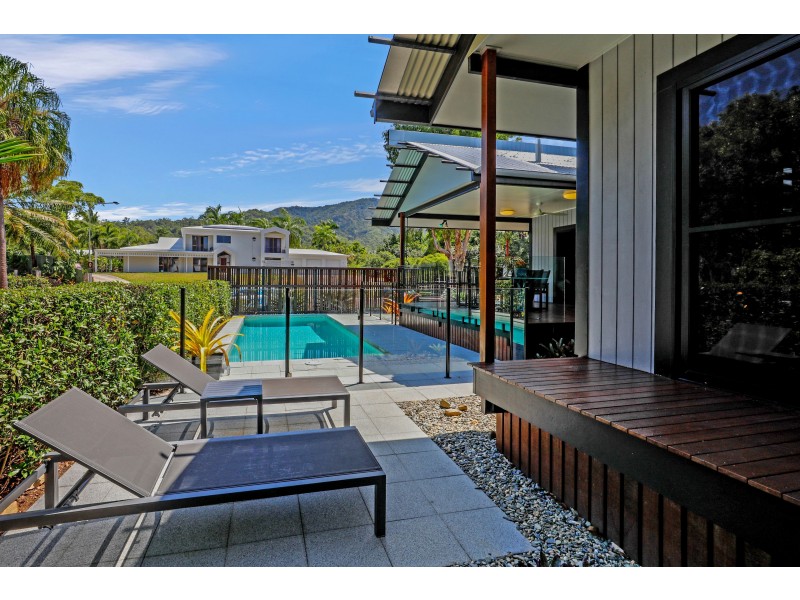 16 Turtle Close, Clifton Beach QLD 4879