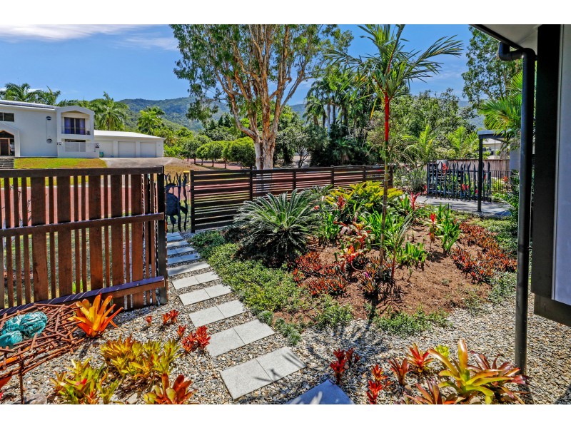 16 Turtle Close, Clifton Beach QLD 4879