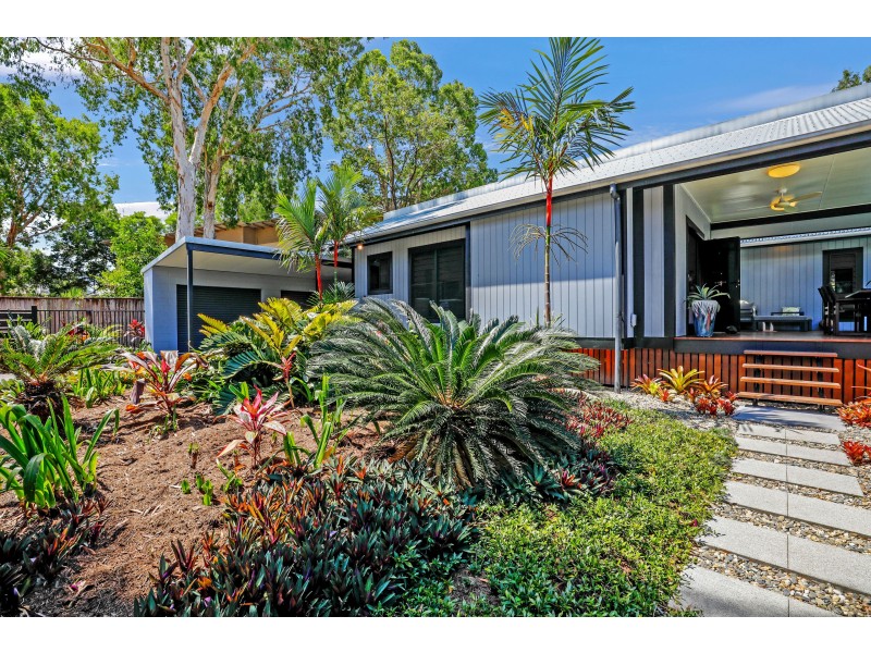 16 Turtle Close, Clifton Beach QLD 4879