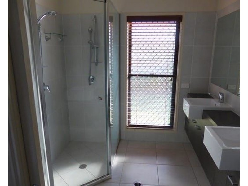 21 Bowline Close, Trinity Park QLD 4879