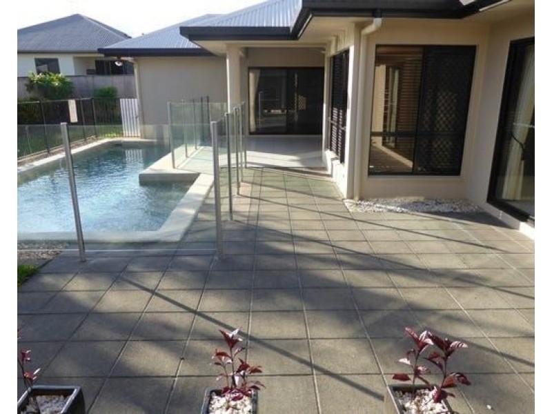 21 Bowline Close, Trinity Park QLD 4879