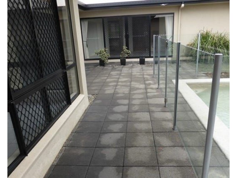 21 Bowline Close, Trinity Park QLD 4879