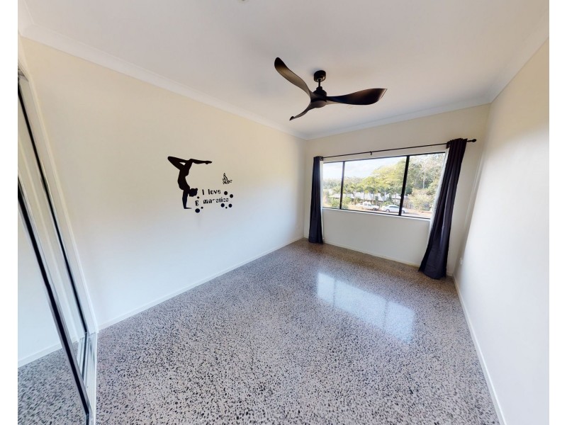 18 Megalong Close, Smithfield QLD 4878