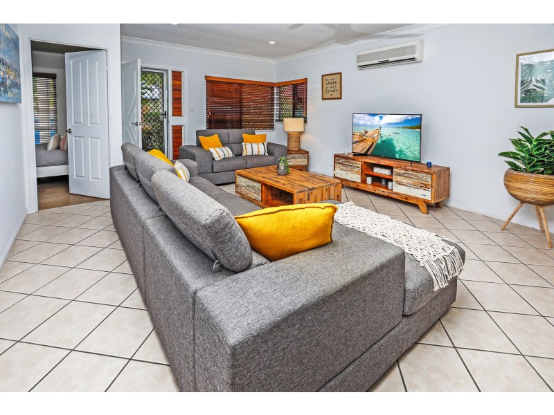 10 Helsdon Close, Clifton Beach QLD 4879