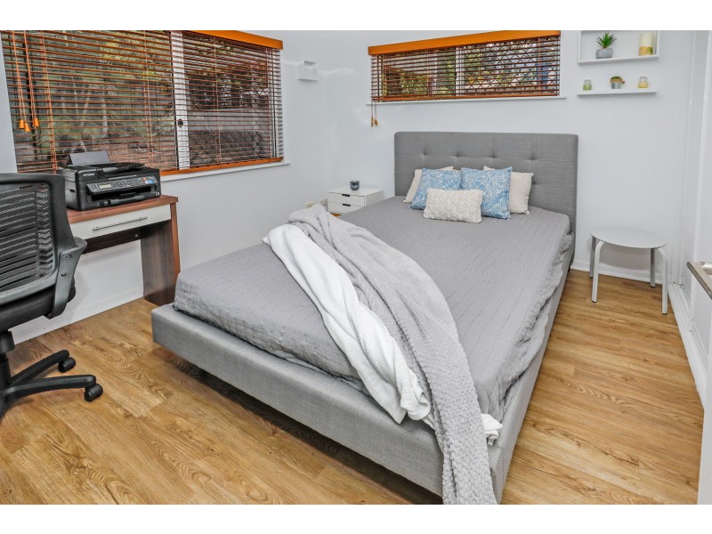 10 Helsdon Close, Clifton Beach QLD 4879