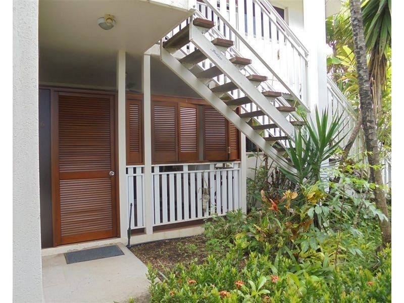 6/5 Lily Street, Cairns North QLD 4870