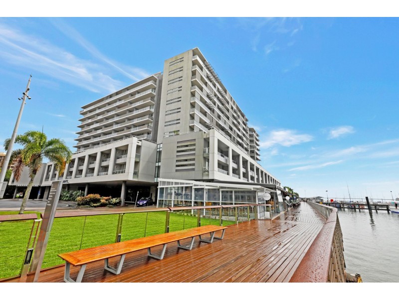 319/1 Marlin Parade, Cairns City QLD 4870
