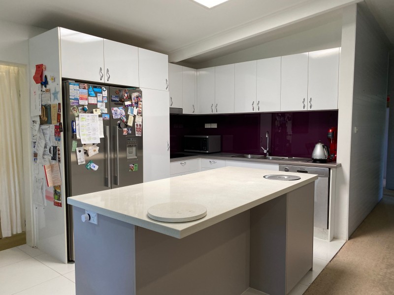 15 Almond Street, Holloways Beach QLD 4878