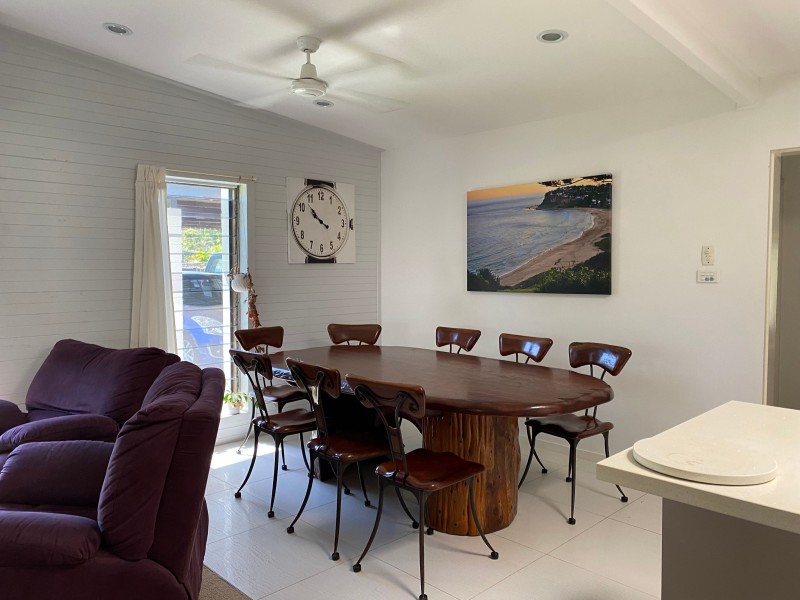 15 Almond Street, Holloways Beach QLD 4878