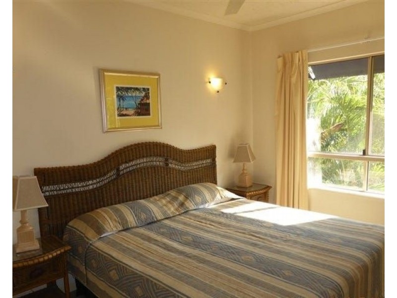 1118/2 Greenslopes Street, Cairns North QLD 4870