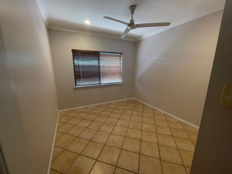 11 Goodhew Close, Bentley Park QLD 4869