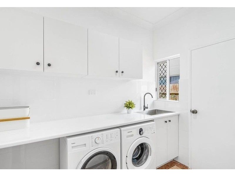 42 Barnard Drive, Mount Sheridan QLD 4868