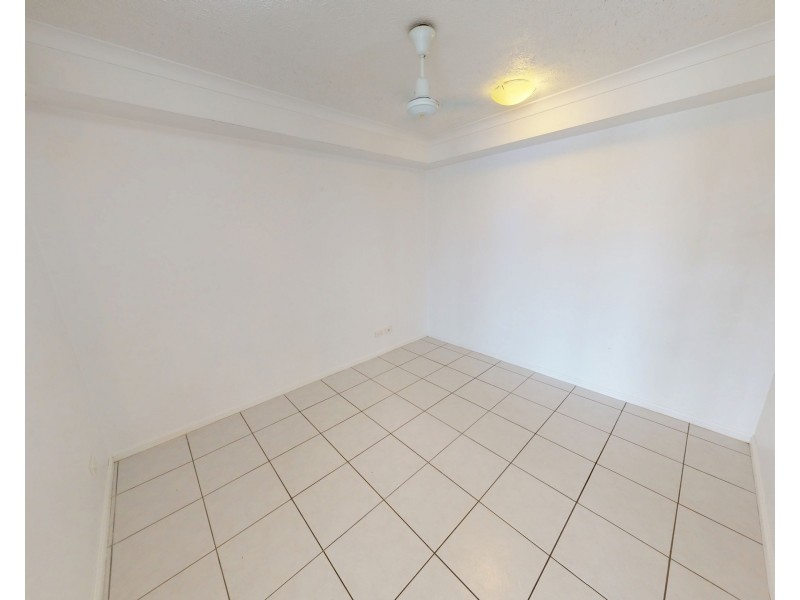 802/23-27 Mcleod Street, Cairns North QLD 4870