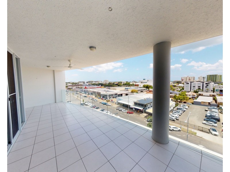 802/23-27 Mcleod Street, Cairns North QLD 4870