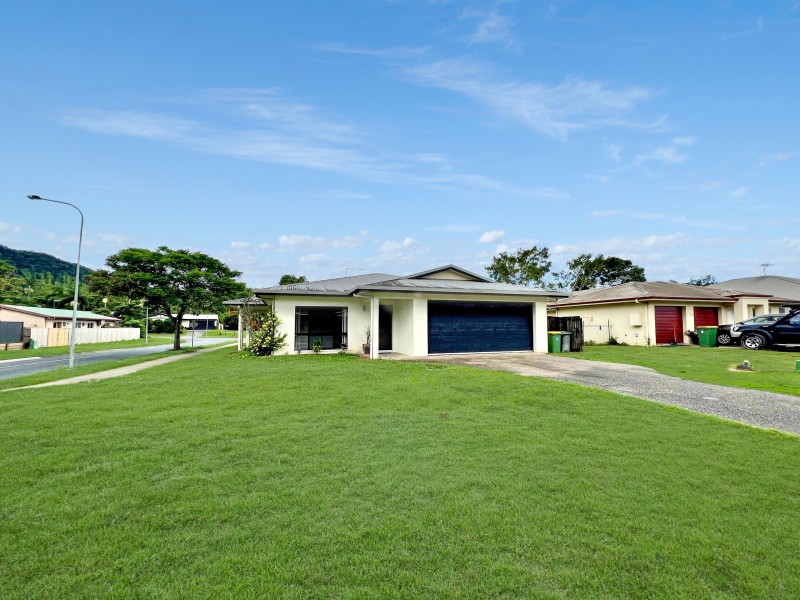 155 Timberlea Drive, Bentley Park QLD 4869
