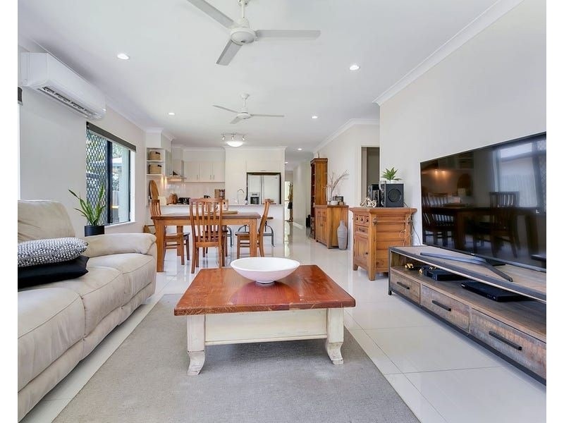 28 Reed Road, Trinity Beach QLD 4879