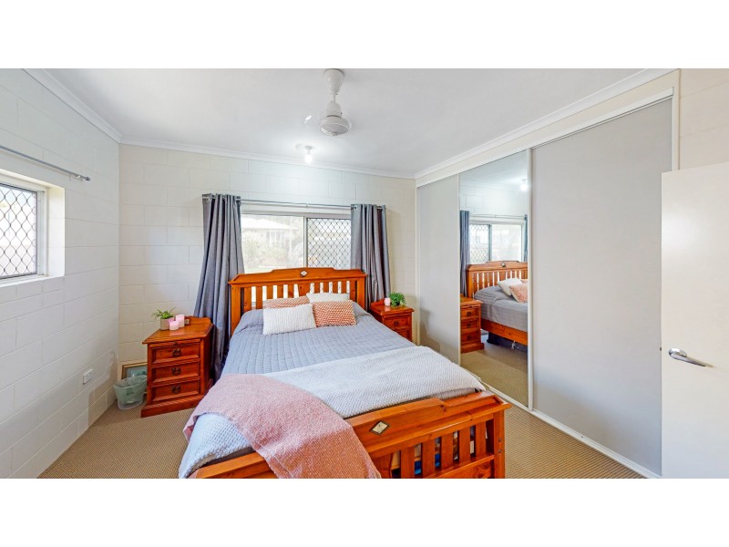 10 Carpenter Close, Edmonton QLD 4869