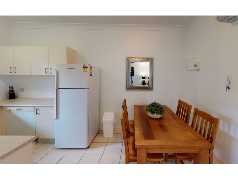 8/85-93 Williams Esplanade, Palm Cove QLD 4879
