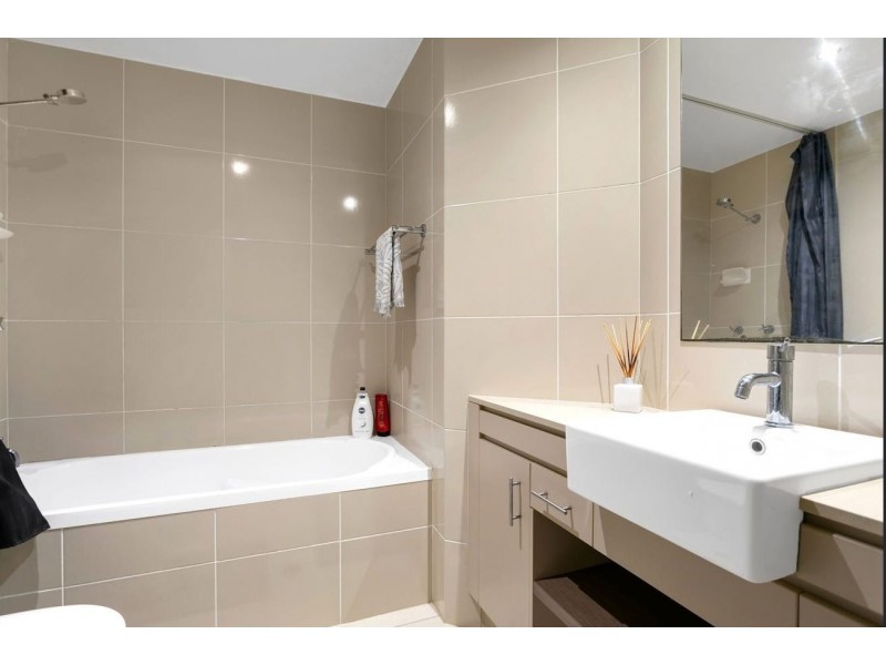 412/12 Gregory Street, Westcourt QLD 4870