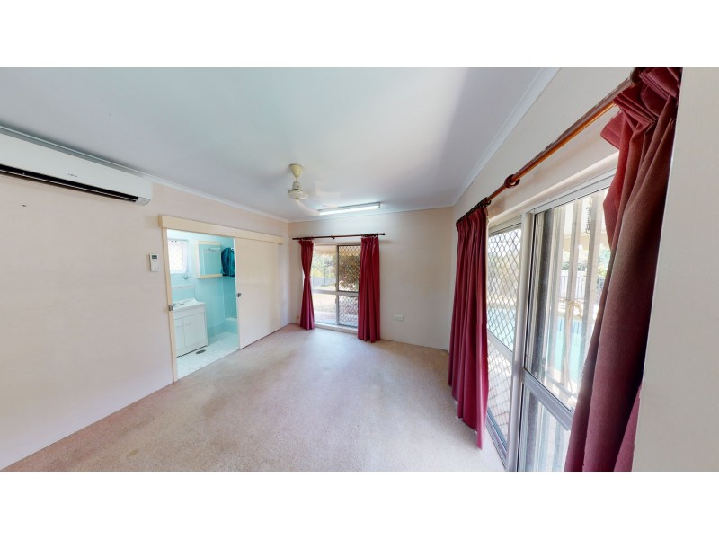 15 Garland Close, Kanimbla QLD 4870