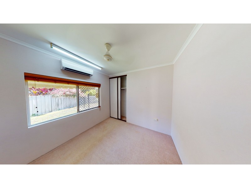 15 Garland Close, Kanimbla QLD 4870