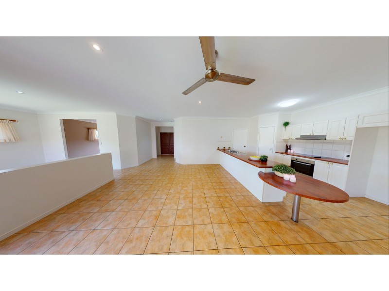 2 Kulgun Street, Caravonica QLD 4878