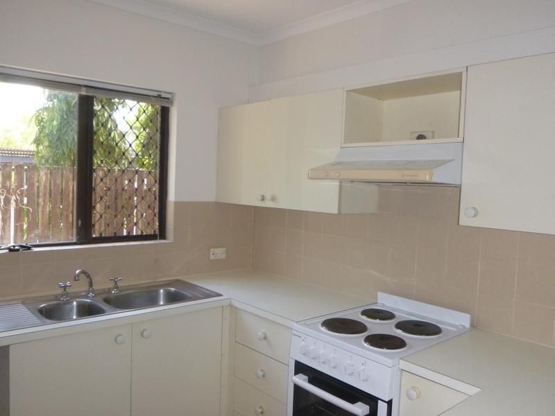 7/235-237 McLeod Street, Cairns North QLD 4870