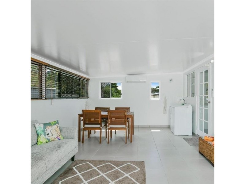 4/36-38 Old Smithfield Road, Freshwater QLD 4870