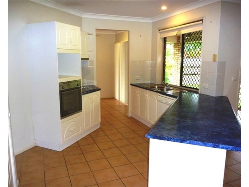 29 Wills Street, Brinsmead QLD 4870
