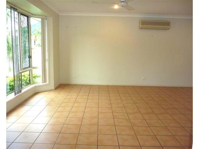 29 Wills Street, Brinsmead QLD 4870