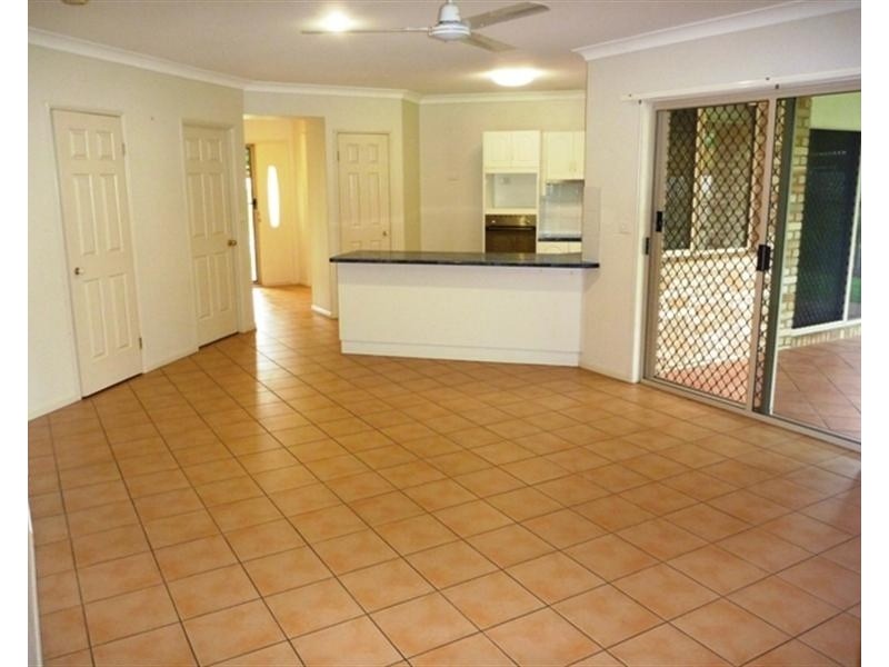 29 Wills Street, Brinsmead QLD 4870