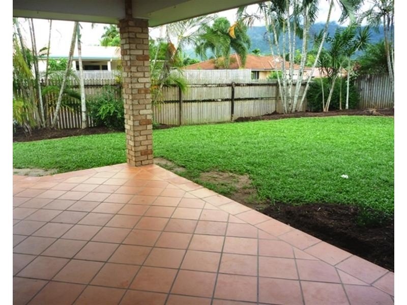 29 Wills Street, Brinsmead QLD 4870
