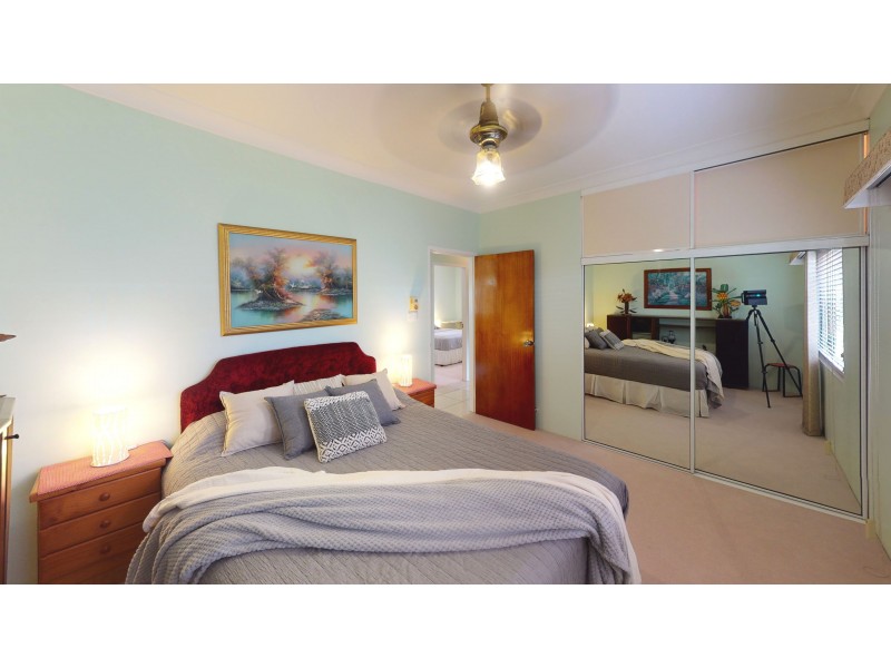 8 Flora Close, Clifton Beach QLD 4879