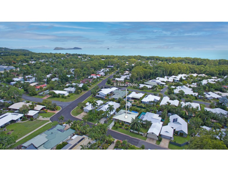 8 Flora Close, Clifton Beach QLD 4879