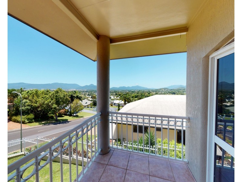 49 Summer Hill Drive, Mooroobool QLD 4870