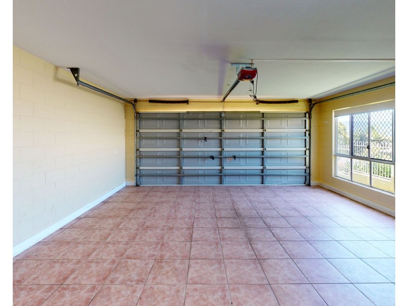 49 Summer Hill Drive, Mooroobool QLD 4870