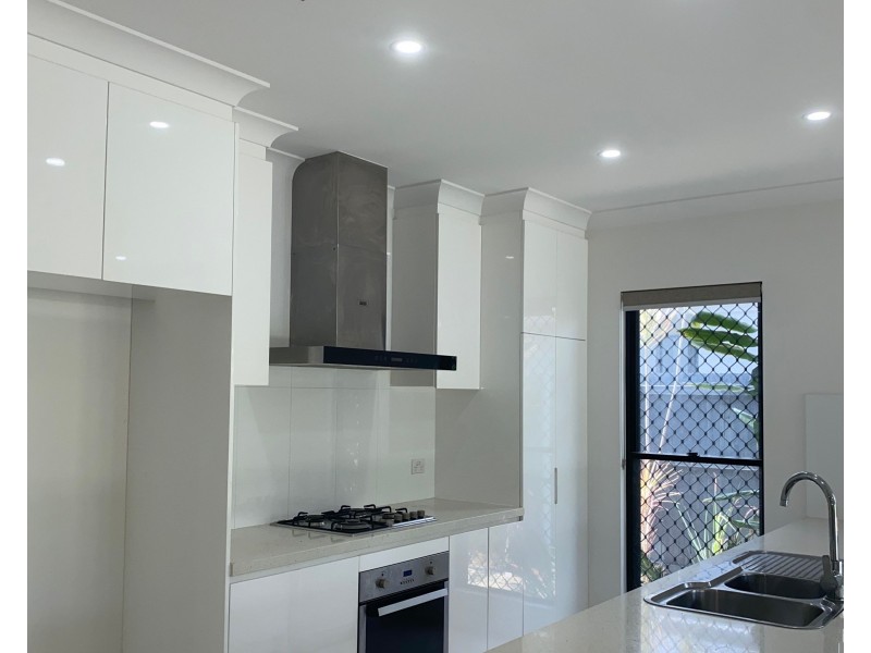 12 Starcke Trail, Smithfield QLD 4878