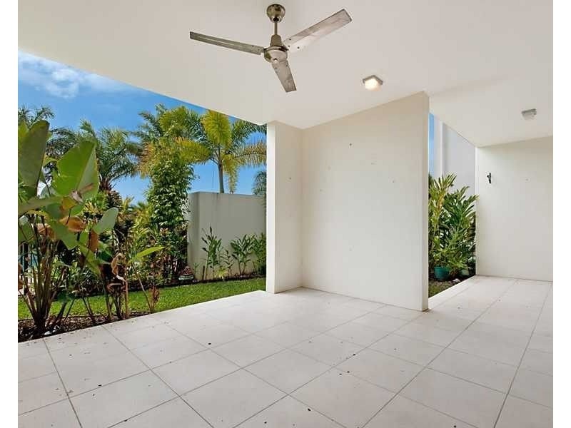 49/114-118 Trinity Beach Road (108-118 Trinity Beach Road), Trinity Beach QLD 4879