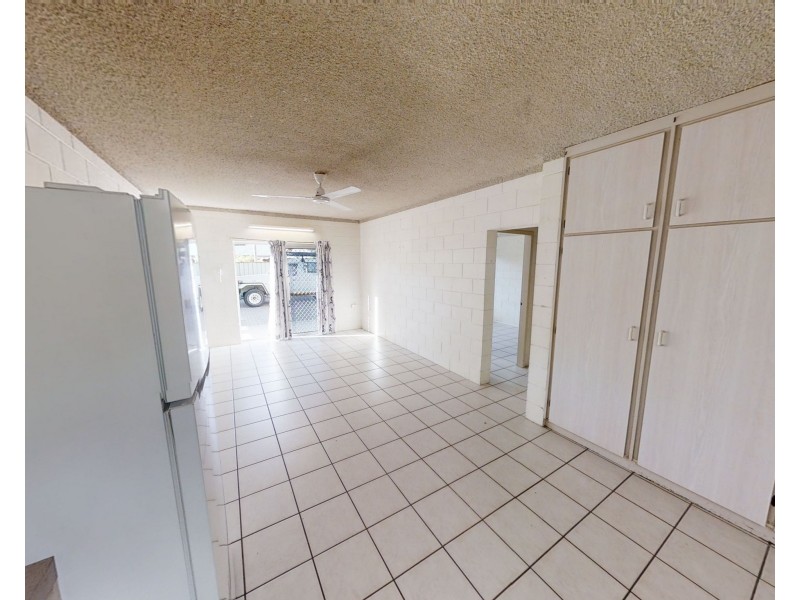 1/222 Grafton Street, Cairns North QLD 4870