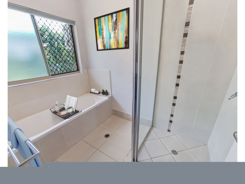 73 Koppen Terrace, Mooroobool QLD 4870