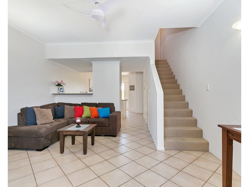 4/10 Hill Street, Manunda QLD 4870