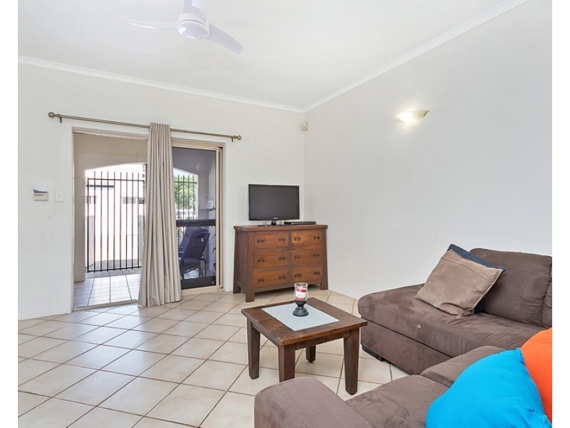 4/10 Hill Street, Manunda QLD 4870