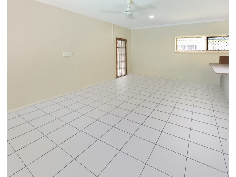 28 Alma Close, Woree QLD 4868