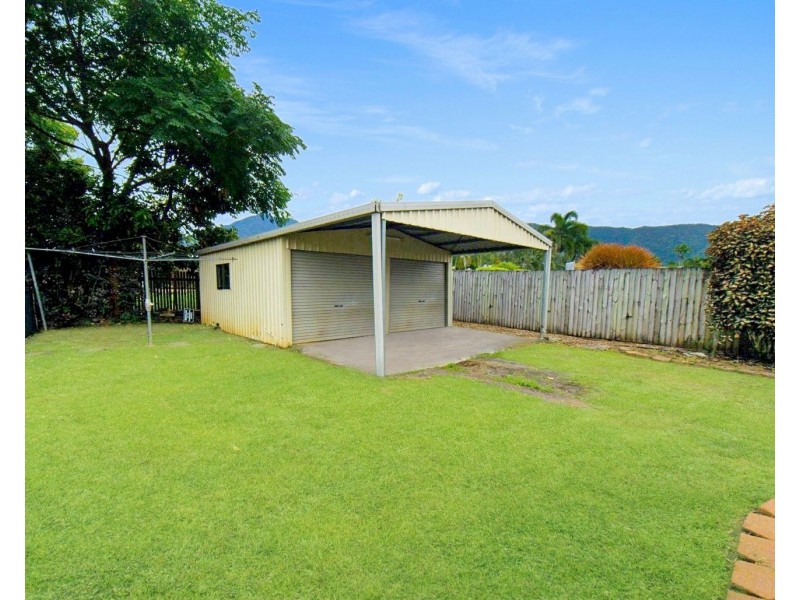 15 Bee Close, Bentley Park QLD 4869