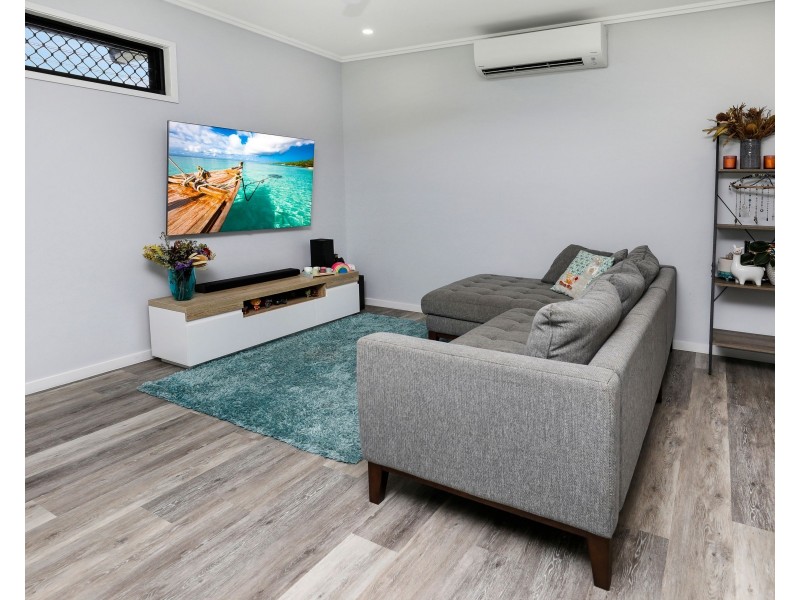 18 Sandwich Street, Kamerunga QLD 4870