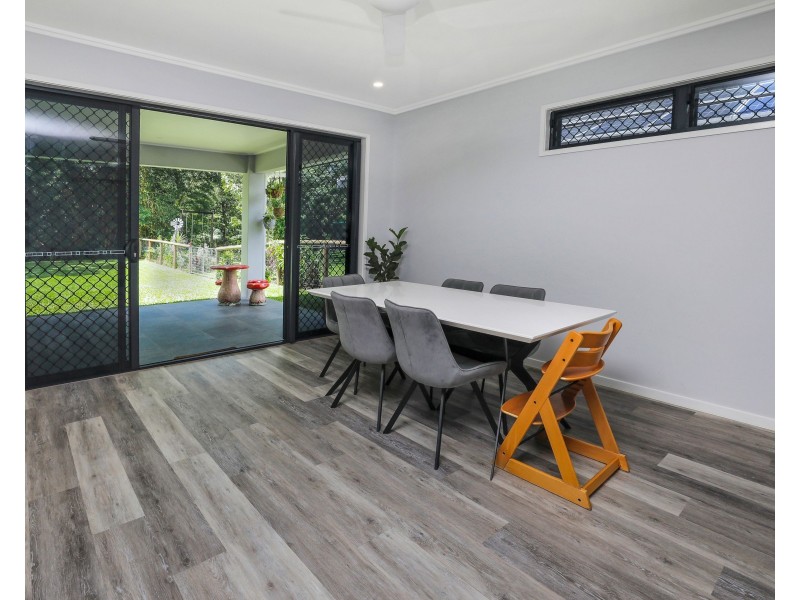 18 Sandwich Street, Kamerunga QLD 4870
