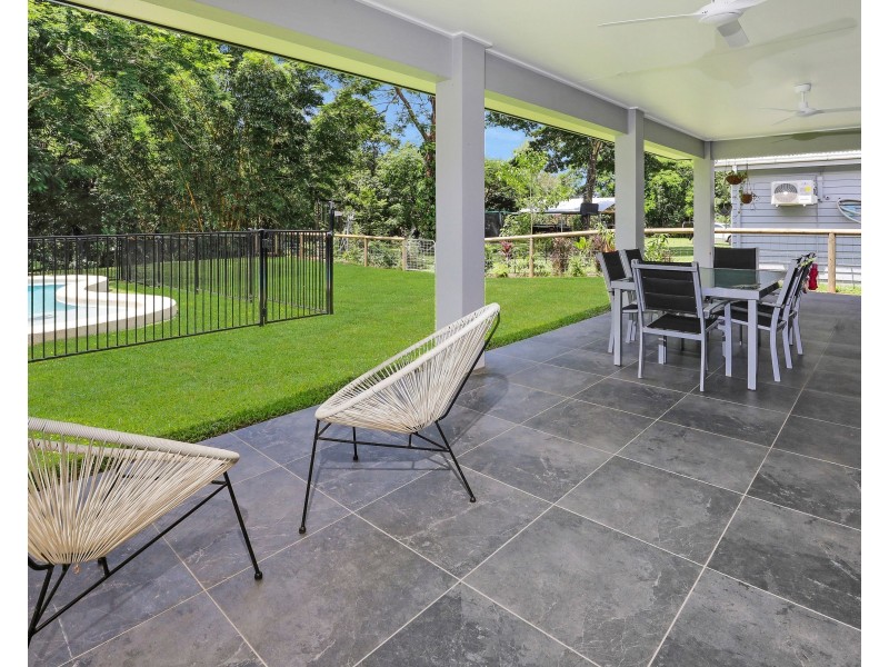 18 Sandwich Street, Kamerunga QLD 4870