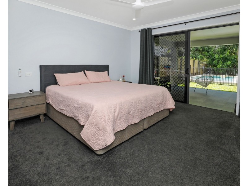 18 Sandwich Street, Kamerunga QLD 4870