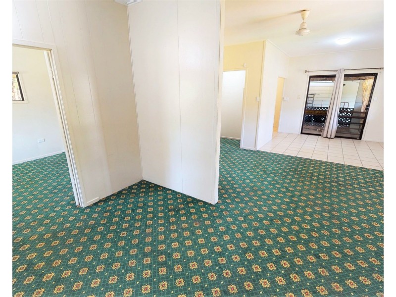 15A Herries Street, Earlville QLD 4870